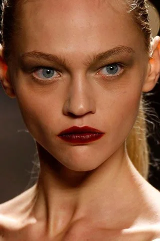 Look 11